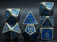 Skull metal dice