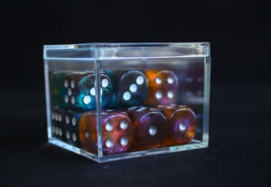 Acrylic transparent dice box