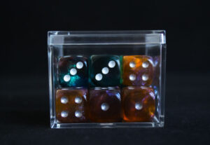 Acrylic transparent dice box