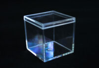 Acrylic transparent dice box