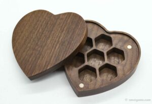 Heart shaped wooden box with dice 1