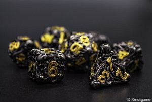 Hollow metal dice set 39