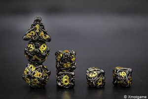 Hollow metal dice set 40