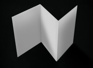 Tri-fold game board--XMOTGAME
