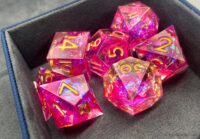 Glittering holographic foil resin dice set