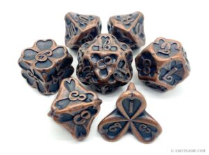 Trefoil dice set